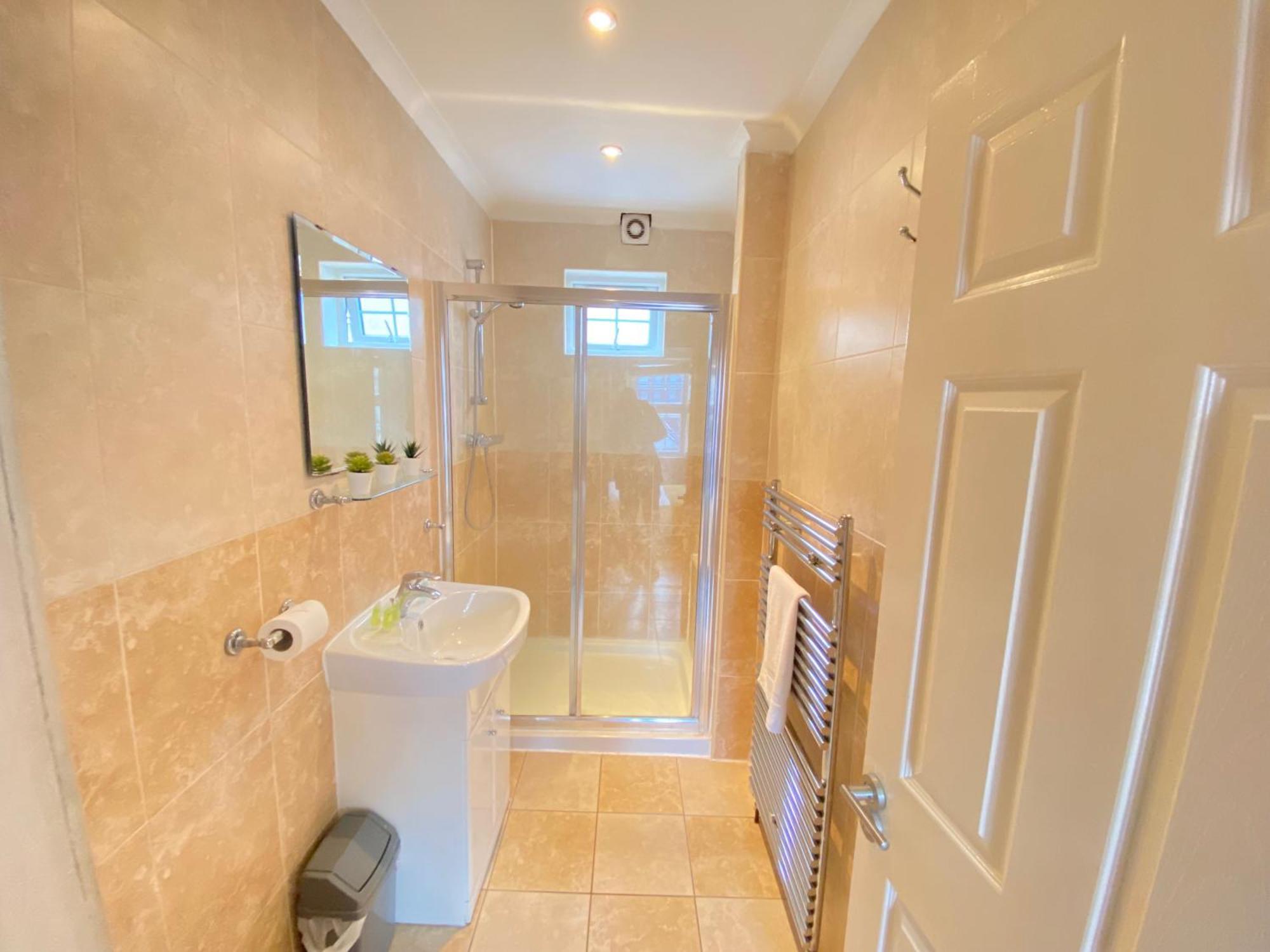 Stunning 1-bed In Appartamento Londra